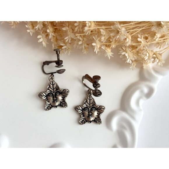 Textured Tree Spirit Vintage Star & leaf Silver T Pewter Screw Back Earrings - Picture 2 of 9